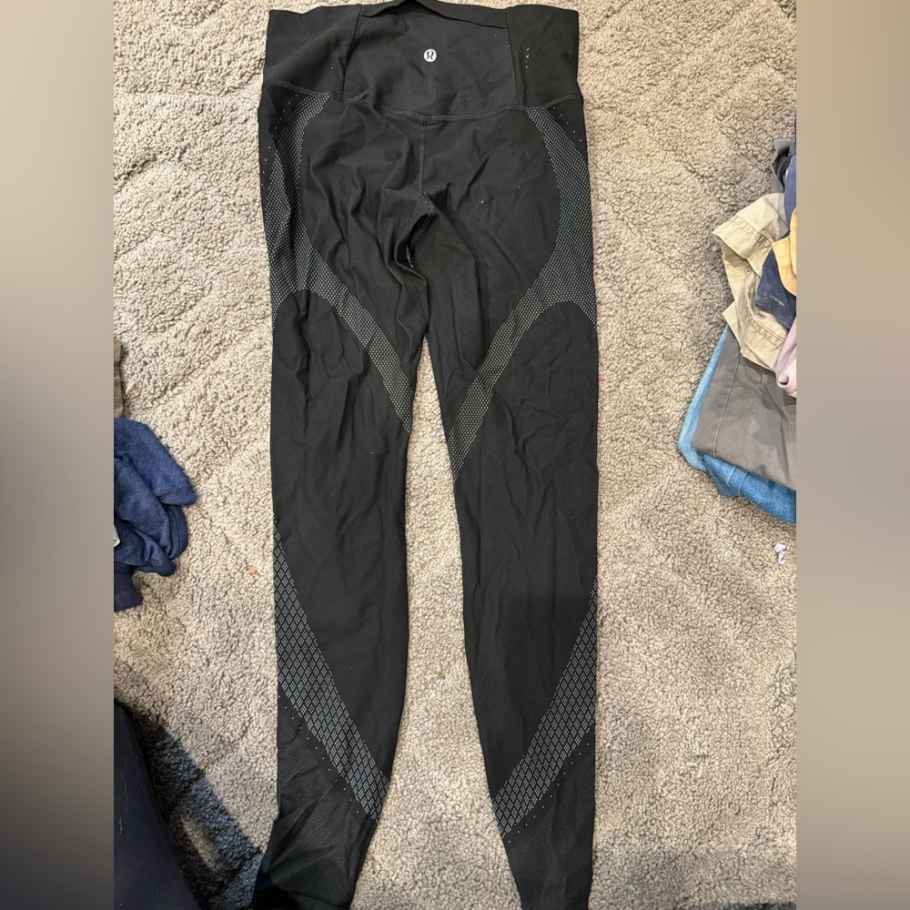 Lululemon size 10
